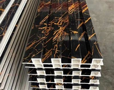 Panneau cannelé décoratif d'intérieur de Wpc panneau imperméable de revêtement de mur de Wpc panneau de mur de PVC